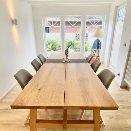 Papaja 'paula' Im Eg